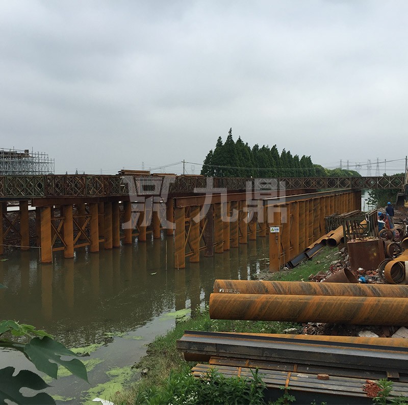 上海罗蕴河大桥钢支撑