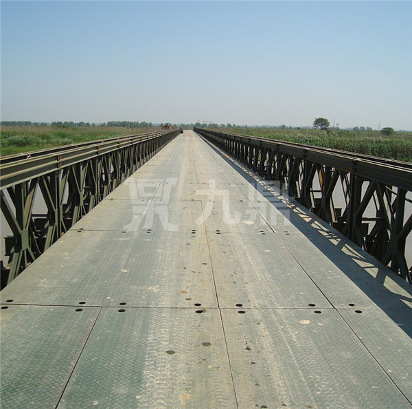 钢栈桥焊接加固及顶面标高