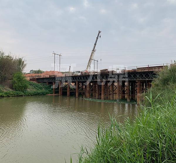 贝雷钢桥 贝雷钢桥